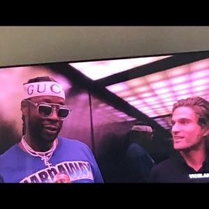 Meet your Posher, Corbin